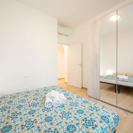 Trilocale A Pochi Passi Dal Mare Con Giardino Con Wifi Апартаменты *